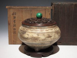 李朝 粉引のYahoo!オークション(旧ヤフオク!)の相場・価格を見る