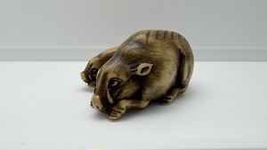 猪 根付の値段と価格推移は？｜9件の売買データから猪 根付の価値が
