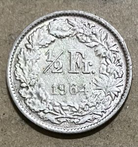 スイス2Fr   値下げしました❣️ 2フラン スイスの値段と価格推移は？｜129件の売買データから2フラン