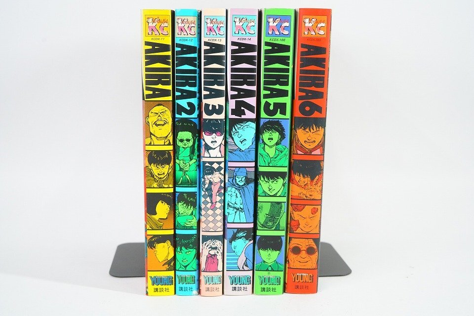 AKIRA 初版の値段と価格推移は？｜65件の売買データからAKIRA 初版の