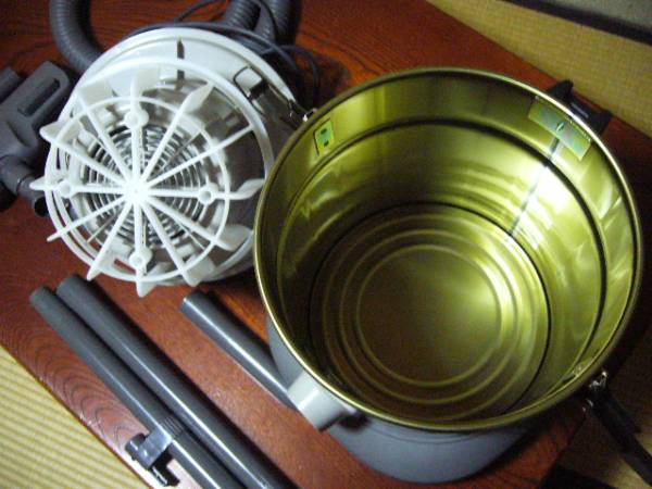 サンヨー SANYO 店舗用掃除機 BSC-308 ショップクリーナー 美品(掃除機
