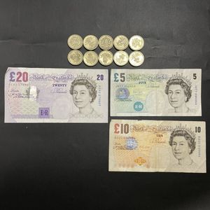 ポンド紙幣の値段と価格推移は？｜13件の売買データからポンド紙幣の