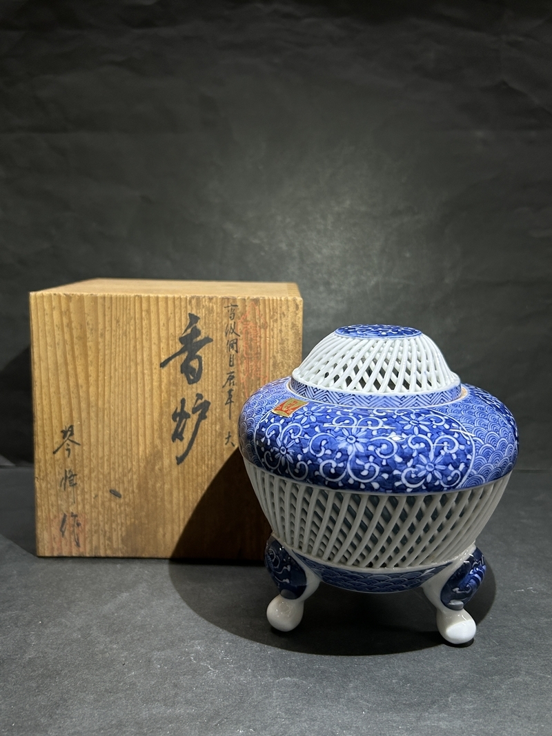 有田焼 琴峰作の値段と価格推移は？｜6件の売買データから有田焼 琴峰