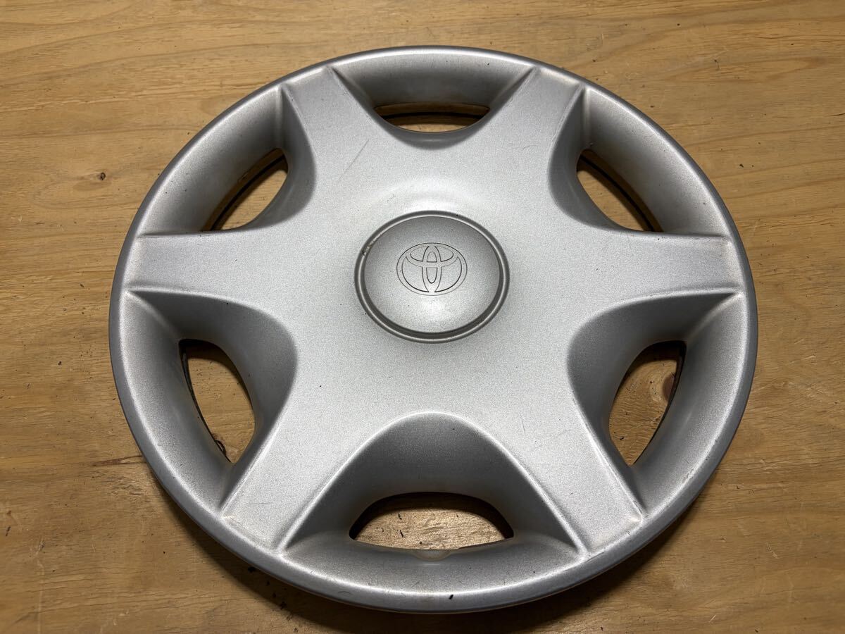 100系ハイエース純正ホイールの値段と価格推移は？｜2件の売買データ