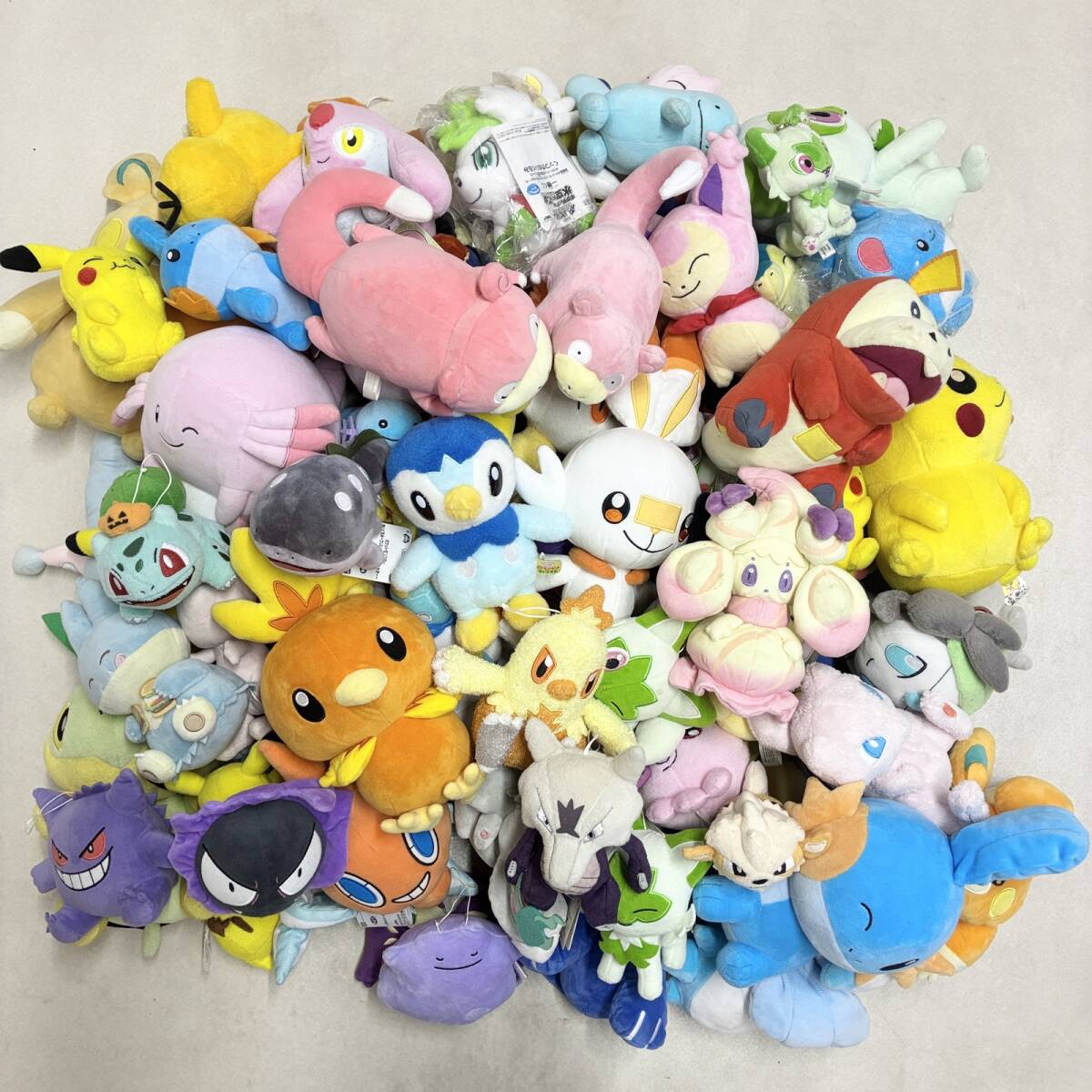 ヤドン ぬいぐるみ グッズ まとめ売り ヤドン ぬいぐるみの値段と価格推移は？｜38件の売買データからヤドン