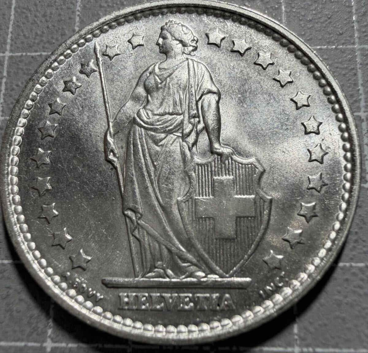 スイス1フラン銀貨の値段と価格推移は？｜3件の売買データからスイス1