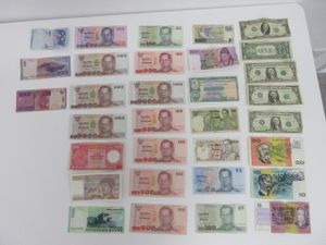 香港紙幣 100ドル 5枚セット まとめ 香港 5ドル 紙幣の値段と価格推移は？｜4件の売買データから香港 5ドル