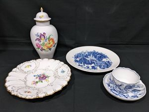マイセン イヤープレートの値段と価格推移は？｜12件の売買データから
