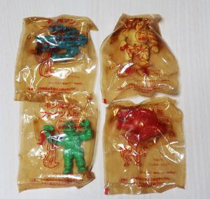 ファイツ人形の値段と価格推移は？｜4件の売買データからファイツ人形