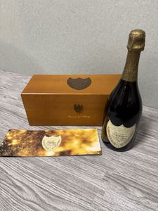 ドンペリ 木箱の値段と価格推移は？｜4件の売買データからドンペリ 木