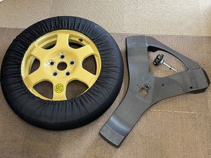アルファード スペアタイヤの値段と価格推移は？｜16件の売買データ