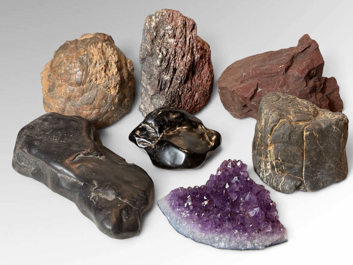 観賞石　天然石　堆積石　チャート石　岩石　角岩　原石 骨董品　美術品 チャート 石の値段と価格推移は？｜6件の売買データからチャート 石の