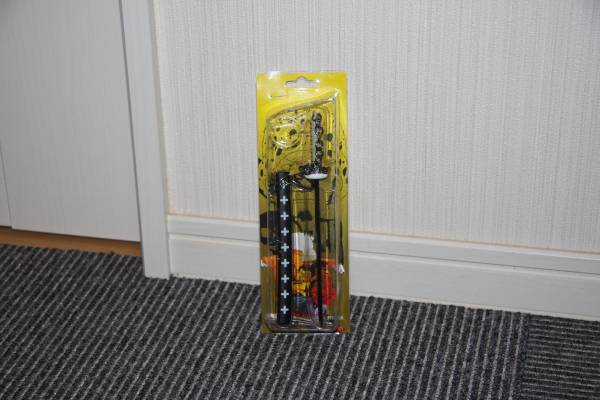 ワンピース トラファルガー ロー 剣 刀 キーホルダー P O P Msp その他 売買されたオークション情報 Yahooの商品情報をアーカイブ公開 オークファン Aucfan Com