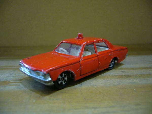 初期 トミカ クラウン ファイアチーフ １ａホイール 27 1 乗用車 売買されたオークション情報 Yahooの商品情報をアーカイブ公開 オークファン Aucfan Com