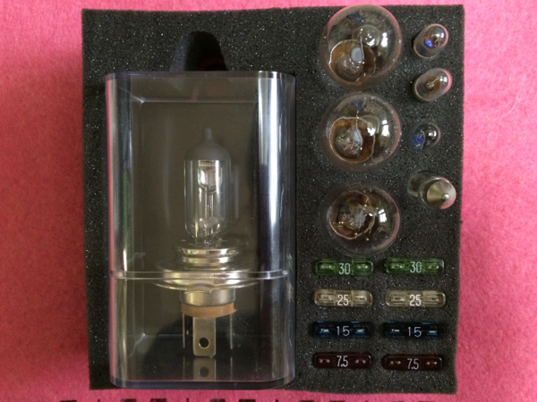 ポルシェ 電球ヒューズセット／964〈未使用品〉(ポルシェ用)｜売買され 