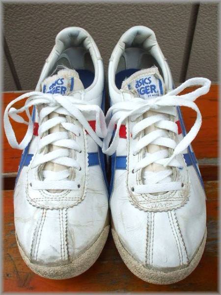 アシックス　USA製ビンテージスニーカー～24cm位★検索オニツカ