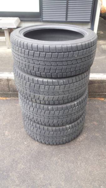 送料無料 2010年製造 215/45R17 DUNLOP DSX スタッドレス ４本