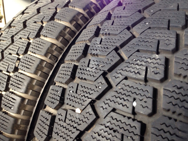 6J-15 ＋50 5穴 PCD114.3，100 195/65R15 おまけタイヤ付 4本