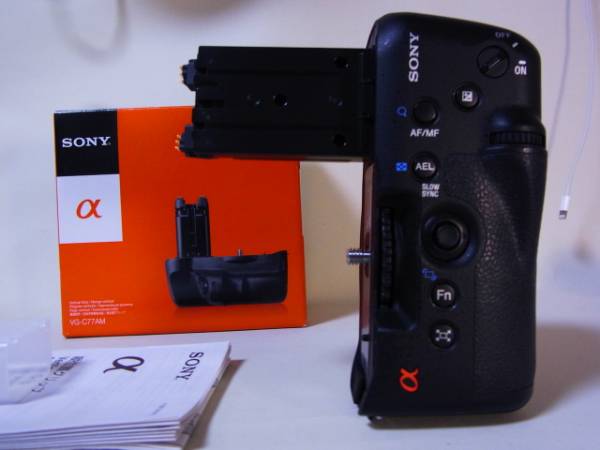 ☆使用.少.美品.SONY純正α77用縦位置グリップ VG-C77AM.箱.説_2