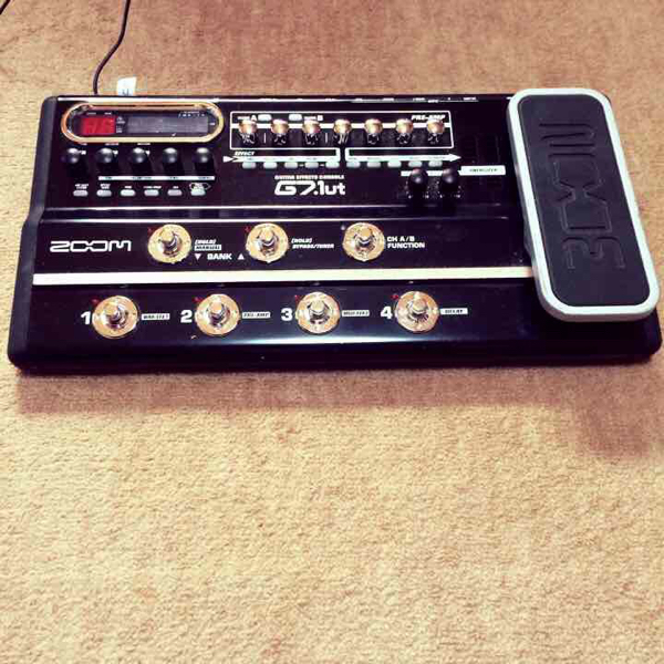 ZOOM G7.1ut マルチエフェクター 程度良