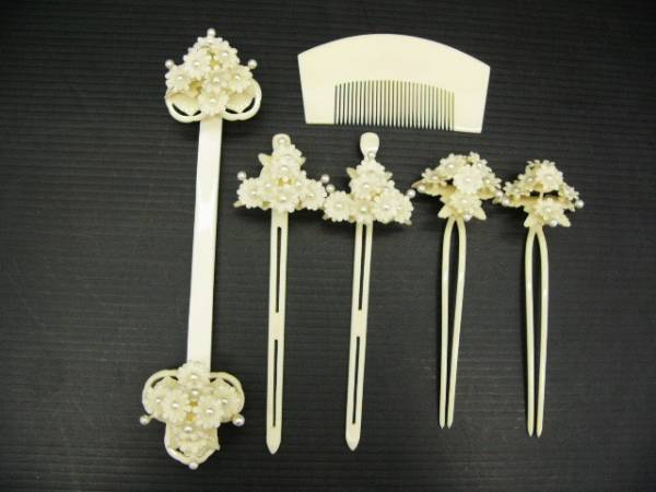 花嫁 かんざし 櫛 簪 笄 髪飾り 白 和装 和服 着物 かんざし 売買されたオークション情報 Yahooの商品情報をアーカイブ公開 オークファン Aucfan Com