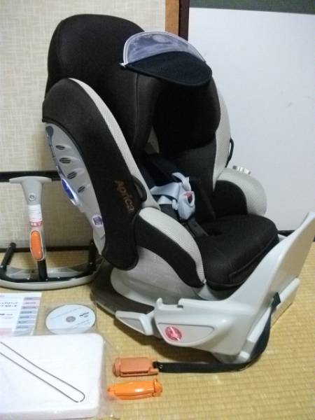 綺麗 高級 アップリカ Mベッドグランデ Wサーモ800 BE 付属品有