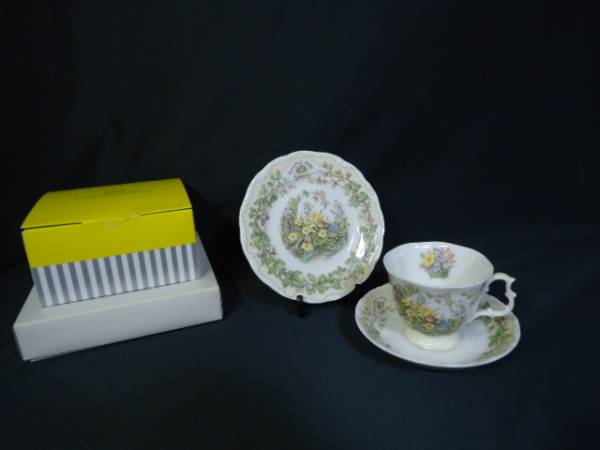 ブランブリーヘッジ ロイヤルドルトン Brambly EnglandRoyal Doulton