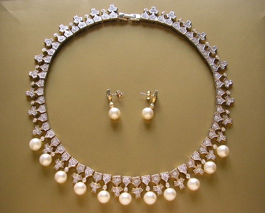 ヴィンテージフェイクパール・RSのネックレスセットニューヨーク