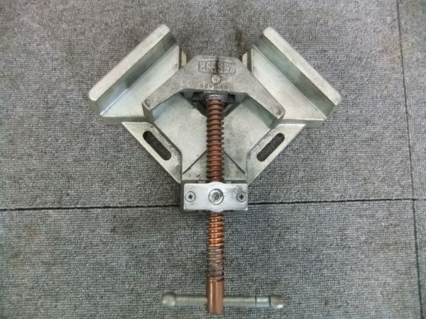 ★型式不明 ドイツ製 BESSEY ベッセイ社 鋼材直角固定クランプ★