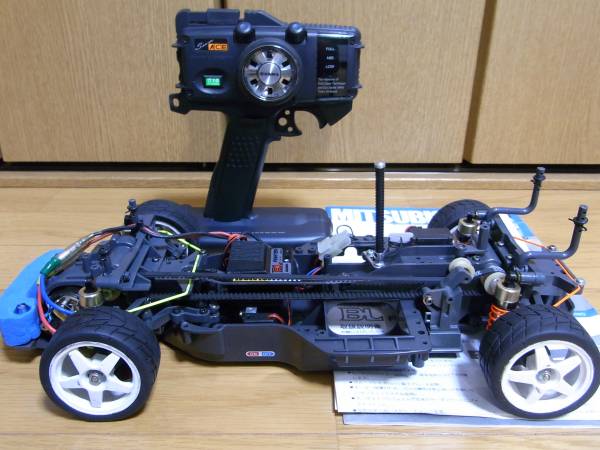 ★動品 タミヤ RCカー TA03F SANWAプロポ・メカ付 TAMIYA ドリ