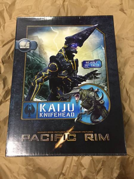 NECAネカ パシフィック・リム 18インチ ナイフヘッド カイジュウ