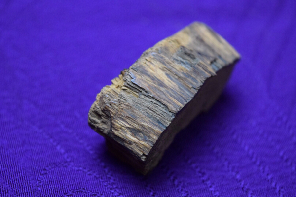 ☆ベトナム フエ産 古伽羅 6.7g★沈香 香木 香炉 仏具 香道