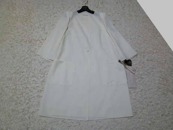 ★フォクシー セレモニーコート 【ホワイト 未使用品】サイズ38