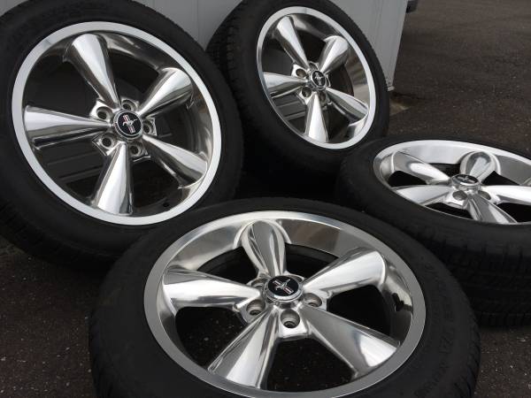 売切 マスタング V8 18インチ純正ホイール PCD114.3流用にも 4本