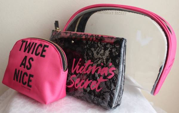 新品即決ヴィクトリアシークレット♪ポーチ3点ピンクPINK レース