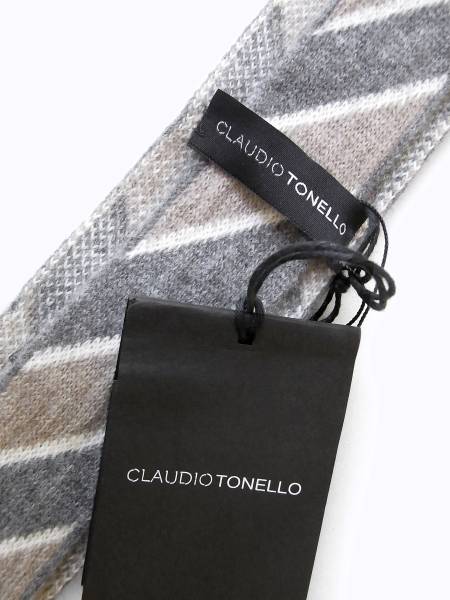 【CLAUDIO TONELLO（クラウディオ トネッロ）】〓ITALY製〓カシミヤ混ニットネクタイ〓