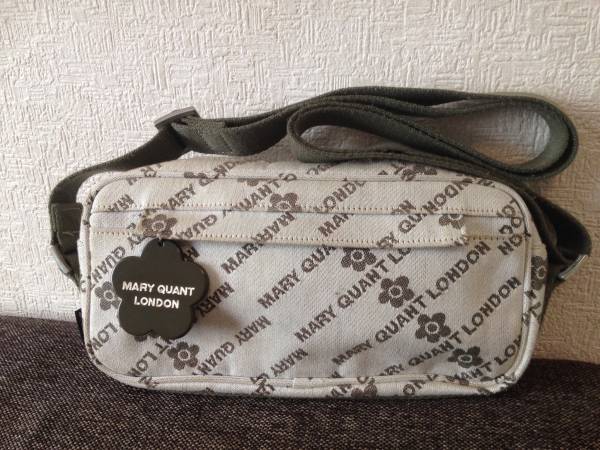 マリークワント ショルダーバック 中古