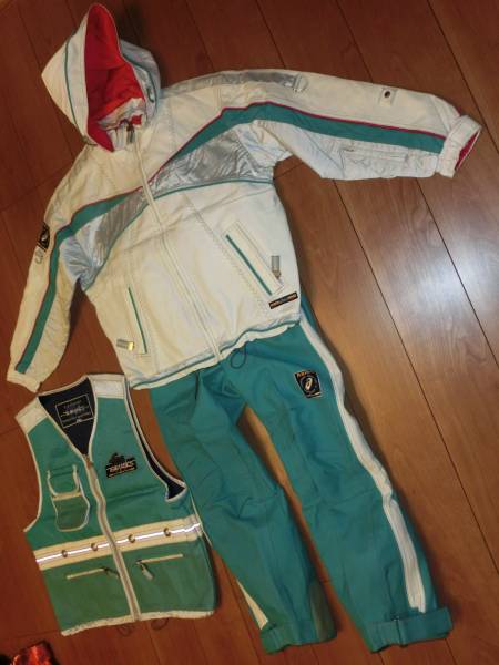 アシックススキージャケットパンツベスト3点セットシンサレート