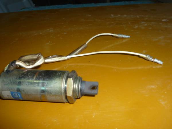 デンヨー 新ダイワ スローダウンソレノイド エンジン溶接機 インバーター発電機 売買されたオークション情報 Yahooの商品情報をアーカイブ公開 オークファン Aucfan Com