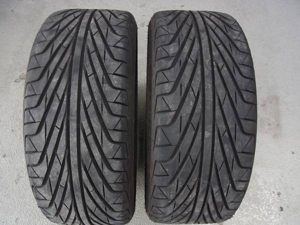 TRIANGLE TR968 215/35R19 85V 中古2本