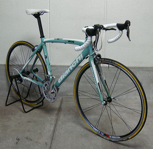 中古自転車BIANCHIビアンキNIRONE7ニローネ105ロードバイク現状