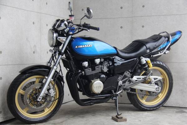 カワサキ ゼファー400χ Z2黒青火の玉 車検付 (251cc-400cc)|売買され カワサキ ゼファー400χ Z2黒青火の玉 車検付 (251cc-400cc)|売買され