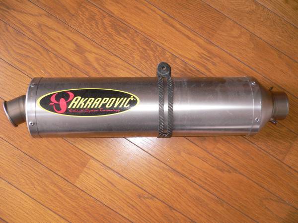 AKRAPOVIC アクラポヴィッチＧＳＸＲ1刀ＣＢＲＺＺＲＺＸＲ忍者