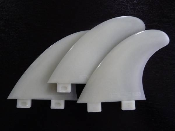 新品未使用　　FCS M-5 　トライフィン　フィン