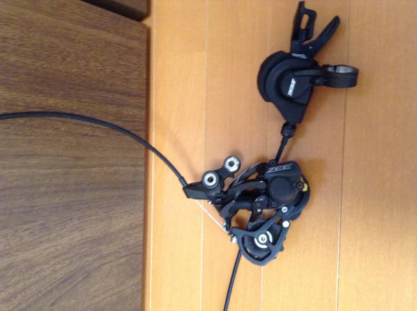 シマノZEE リアディレイラー&シフターセット 中古