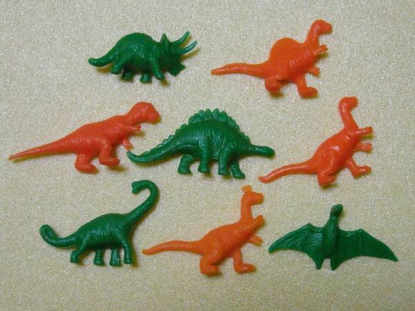 【まとめ売り】コリス フエラムネ 恐竜フィギュア ミニカー 昆虫 ぺら怪獣 大量 コリス フエラムネ おもちゃ箱 おまけ 恐竜 全8種(フィギュア)｜売買