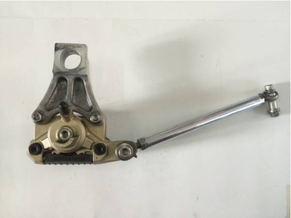 GSX1300R ハヤブサ　リアキャリパー　トルクロッドセット