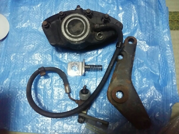 80年式ショベルバナナキャリパー一式