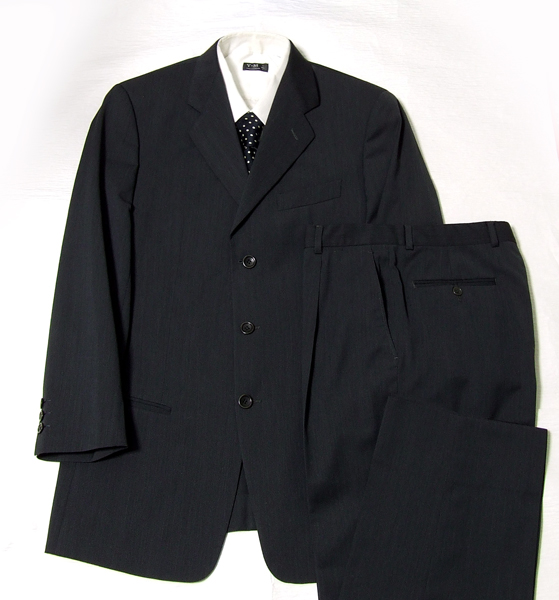 ARMANIアルマーニ最高級シングルスーツ48【美品】春夏 黒紺系 正規COLLEZIONI ARMANIアルマーニ最高級シングルスーツ48美品 高級シルク 美品 ARMANIアルマーニ最高級シングルスーツ48シルク美品グレイ系 エンポリオアルマーニ最高級シングルスーツ46スリム美品JUDE ジョルジオアルマーニ黒ラベル超高級シングルスーツ52大きめ美
