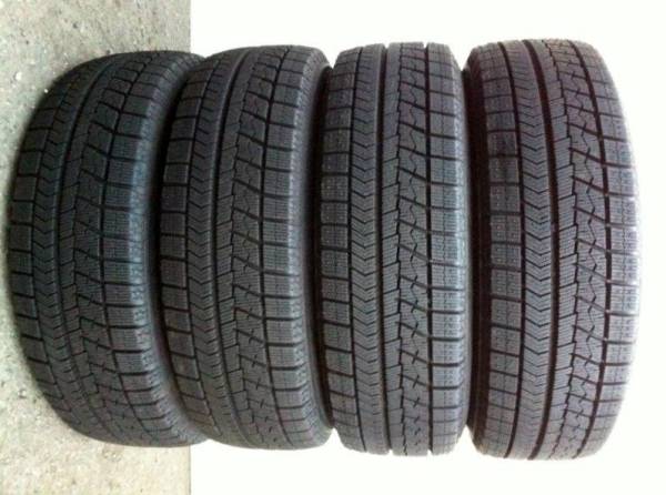 ノート純正スチール 175/65R14 新同スタッドレスレボ VRX マーチ